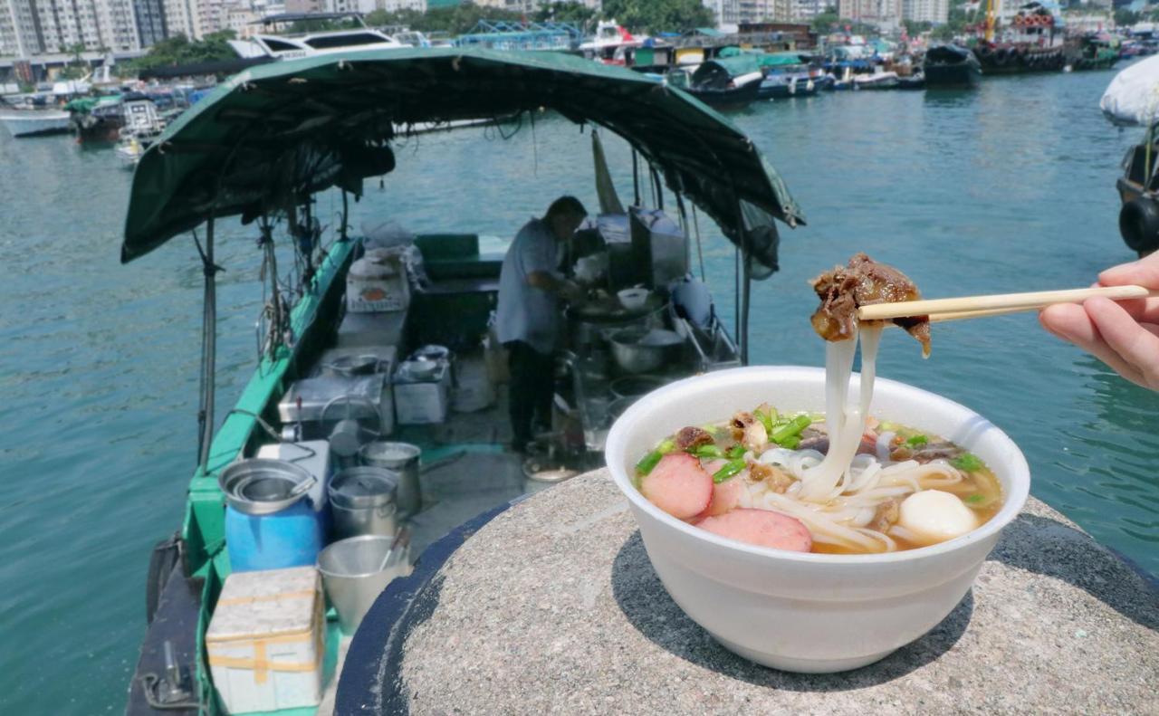 Urbanwood Ap Lei Chau Khách sạn 4*