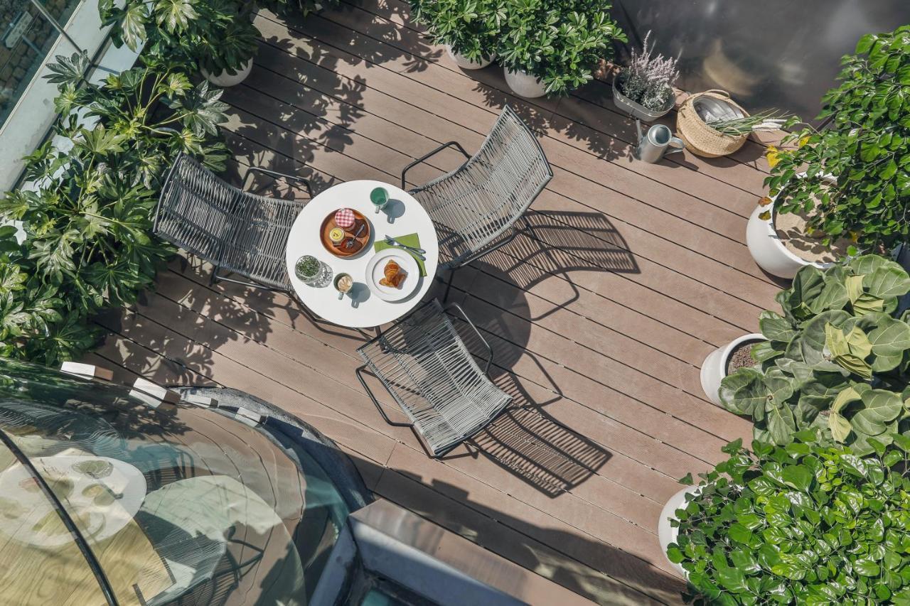 Urbanwood Ap Lei Chau Khách sạn 4*