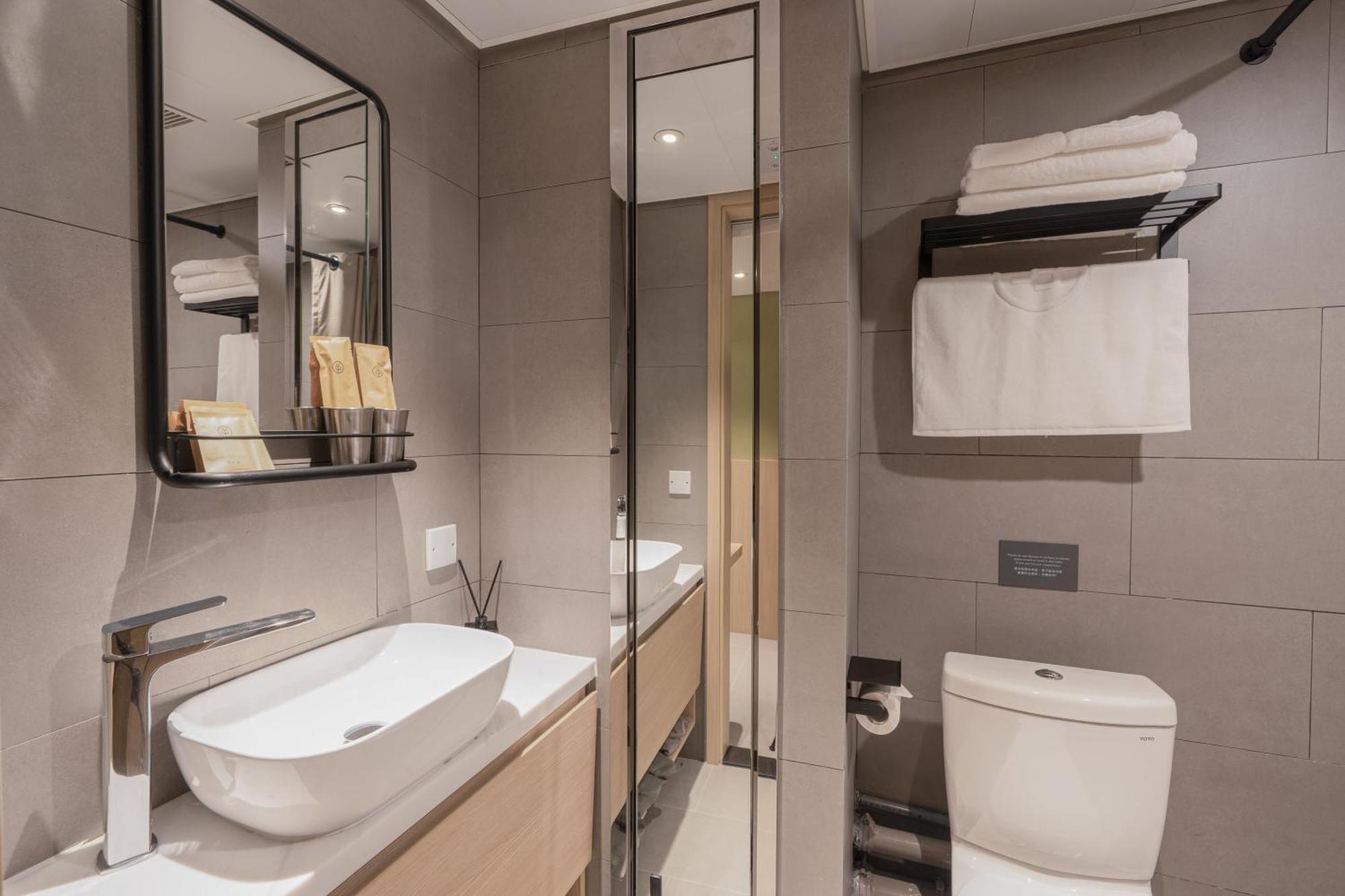 Khách sạn Urbanwood Ap Lei Chau Hong Kong